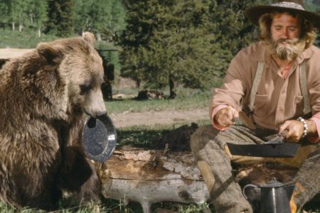 the life and times of grizzly adams theme song