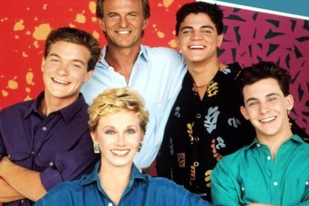 The Hogan Family Theme Song And Lyrics