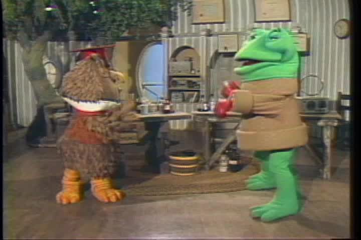 New Zoo Revue Theme Song
